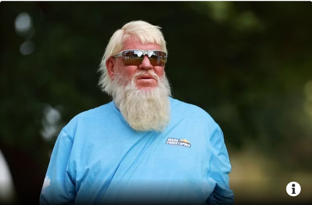 “Please pray” – John Daly says his family is ‘struggling,’ appeals to fans amid ‘devastation’